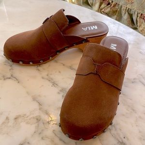 MIA Jenifer Clog NWT